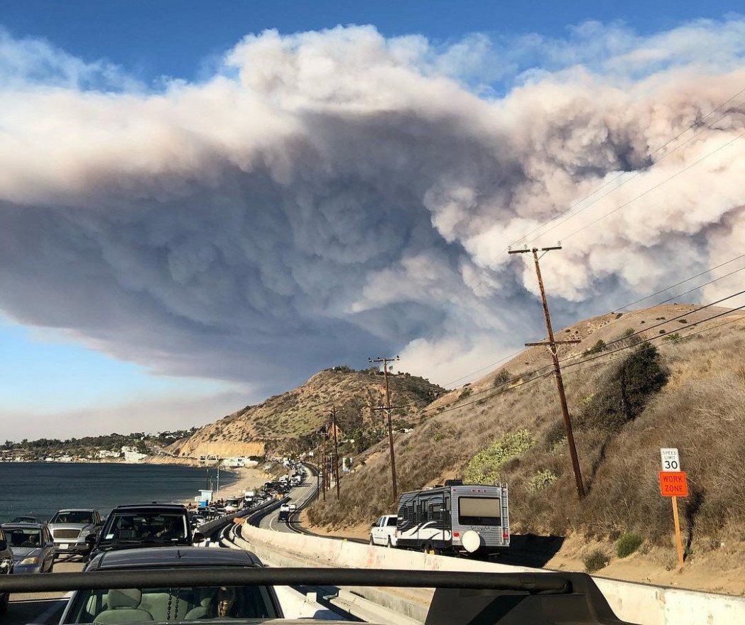 Smoke plume and evacuation from the 2018 Woolsey Fire